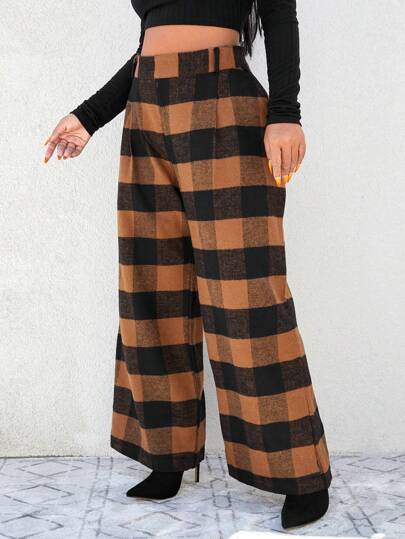 RueChic Plus Buffalo Plaid Wide Leg Pants