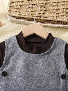 SHEIN 女小童小高領T恤和紐扣細節背心和半身裙 - 彩色 - 查看 3