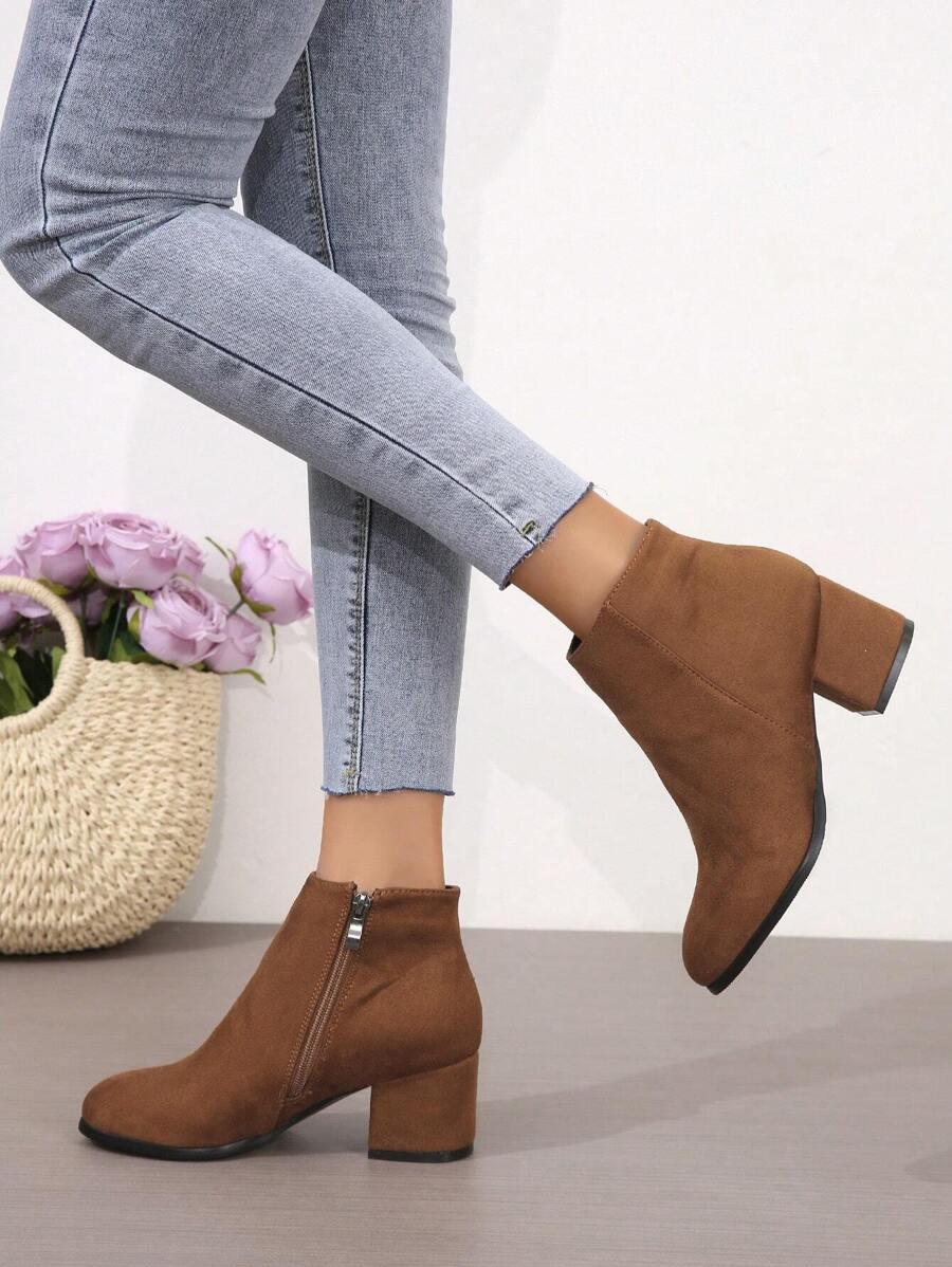 Women's Ankle Boots & Short Boots For Autumn/Winter, Thick Sole Round Toe Suede Fashion Boots, Metal Buckle Stylish Versatile Comfortable High Heel Shoes - Brown - View 1