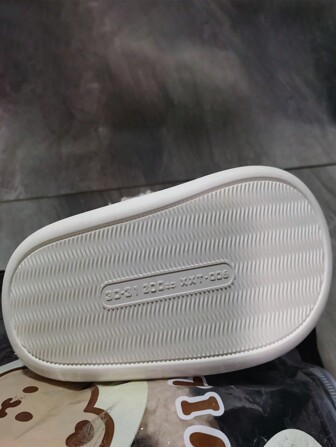 男孩和女孩保暖毛絨襯里卡通拖鞋,冬季可愛防滑家居鞋,室內休閒平底幼兒步行鞋