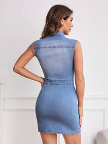 SHEIN Privé Flap Pocket Button Front Denim Dress - Light Wash - View 2