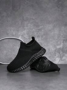 Kids' Spring And Autumn Solid Color Soft, Comfortable, Easy To Wear And Take Off Slip-on Shoes