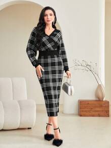 Seusyu Plaid Pattern Surplice Neck Sweater Dress - Black and White - View 5