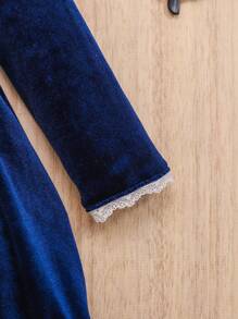 SHEIN Babygirl Velvet Bow Contrast Lace Ruffle Hem Long Sleeve Dress - Blue - View 4