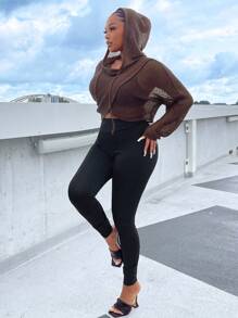 SHEIN SXY 落肩抽繩連帽短款毛衣 - 棕色 - 查看 6