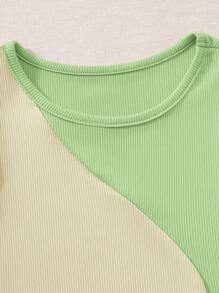 CovetEZ 大碼撞色背心上衣 - 綠色 - 查看 6