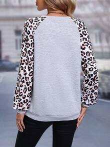 SHEIN LUNE Leopard Print Raglan Sleeve Sweatshirt - Grey - View 2