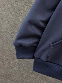 男大童字母圖案袋鼠口袋連帽衫和運動褲 - 藍色 - 查看 3