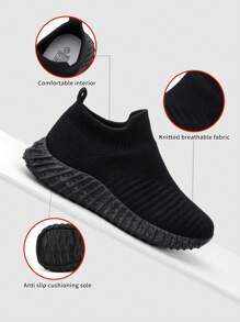 Kids' Spring And Autumn Solid Color Soft, Comfortable, Easy To Wear And Take Off Slip-on Shoes