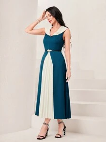 Modelyn Two Tone Pleated Hem Wrap Dress Without Belt - Green - View 4