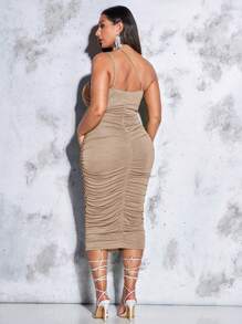 SHEIN BAE Talla grande Vestido ajustado de tirantes fruncido - Caqui - Ver 2