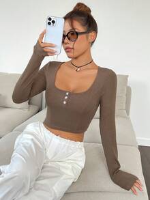 SHEIN EZwear 大圓領前紐扣短款T恤 - 棕色 - 查看 6