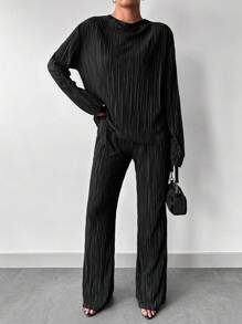 RueChic Solid Drop Shoulder Plisse Top & Flare Leg Pants - Black - View 4