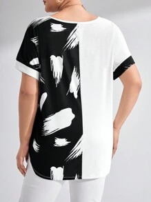 SHEIN LUNE Talla grande Camiseta con estampado de pincelada de manga murciélago - Blanco y Negro - Ver 2