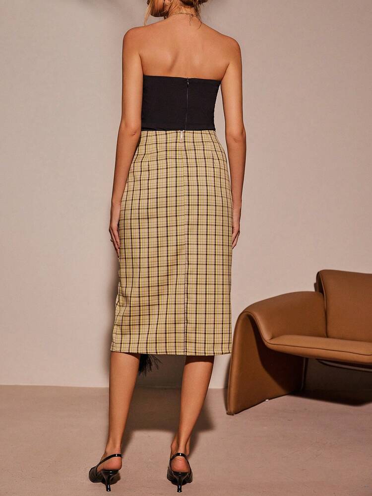 Plaid Print Fuzzy Trim Pencil Skirt