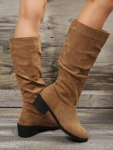 2023 Autumn & Winter Vintage Suede Over Knee Riding Boots For Women With Thick High Heel, Pointed Toe, And Ruffle Design - Brown - View 7