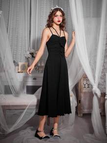 SHEIN MOD 素色抽繩胸部褶皺吊帶連衣裙 - 黑色 - 查看 4