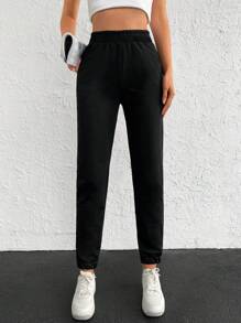 RueChic Solid Elastic Waist Slant Pocket Joggers - Black - View 3