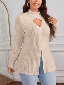 SHEIN Privé Plus Cut Out Nút Phía Trước Túi Tee - Màu be - Xem 3
