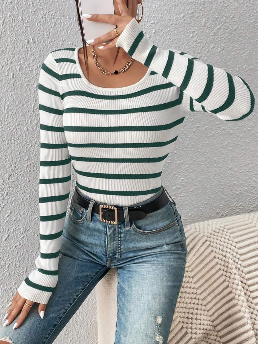 SHEIN Essnce 秋冬条纹圆领毛衣