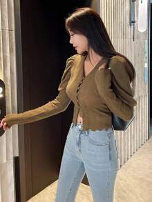 DAZY Áo cardigan cài nút phía trước Gigot - màu nâu - Xem 7