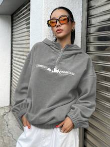 DAZY 山与字母刺绣落肩四分之一拉链羊毛连帽衫（不含 T 恤），秋季女装运动衫