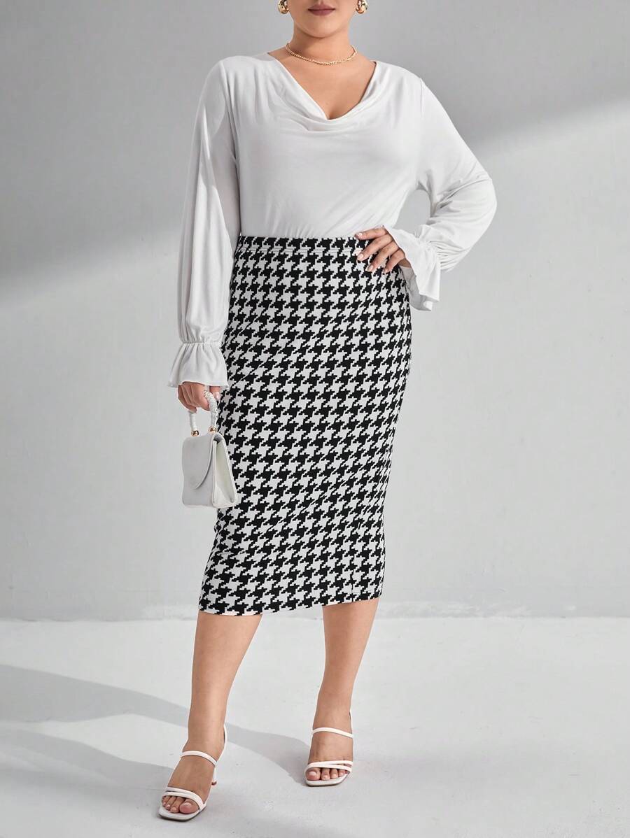 SHEIN Privé 大碼垂領喇叭袖上衣&千鳥格印花半身裙 - 白色 - 查看 1