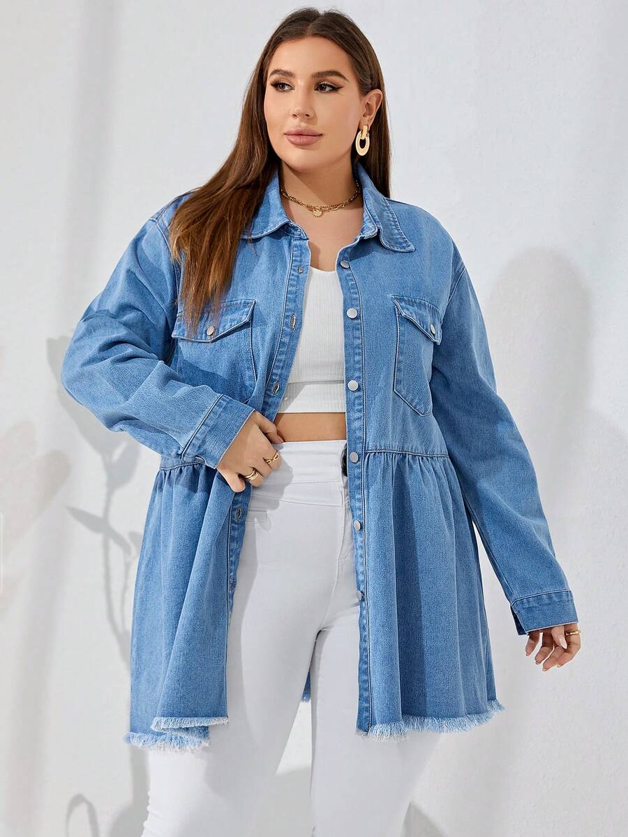 SHEIN Privé 大碼翻蓋口袋毛邊牛仔夾克 - 中等水洗藍 - 查看 1