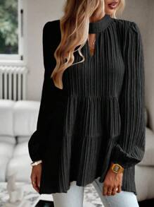 SHEIN Clasi Nyckelhålsringning Lyktärm Volangklänning med smock och peplumtopp