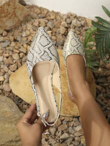 Women's Comfortable & Stylish Flat Shoes, Suitable For All Seasons And Various Outfits, Pointed Toe Design - Multicolor - View 1