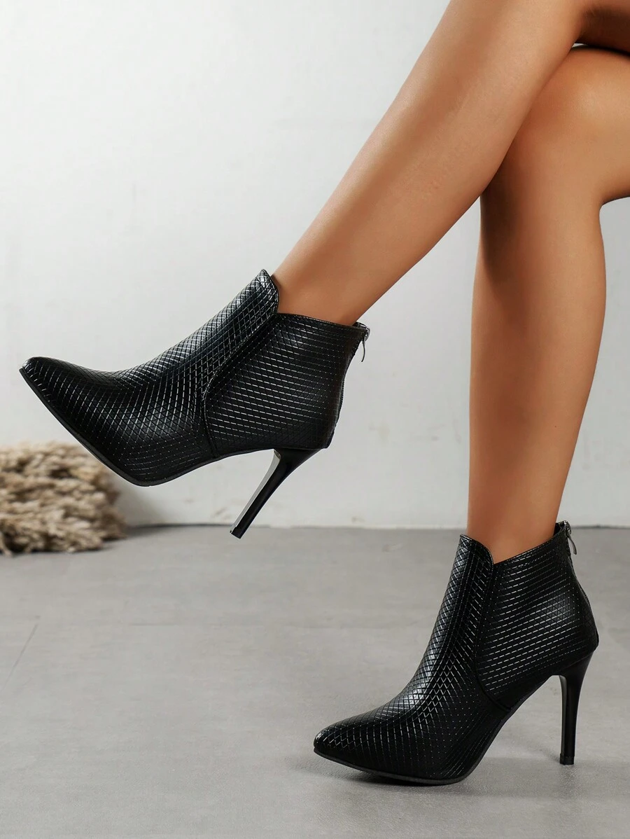 女性尖頭時尚格紋細跟靴子 - 黑色 - 查看 1