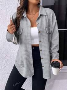 Taglie Forti Cappotto spalle cadenti dettaglio patta