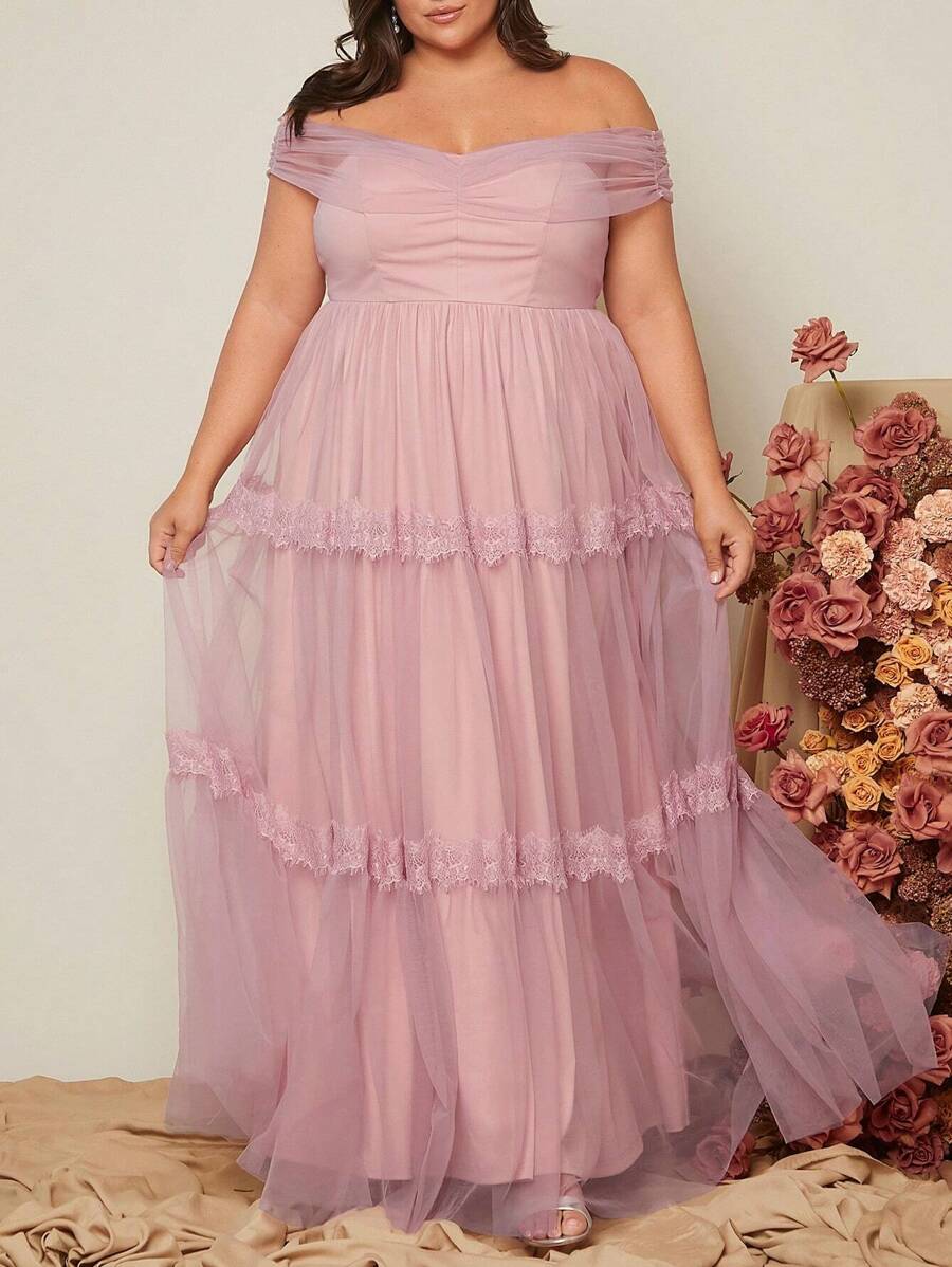 SHEIN Belle 大碼一字肩荷葉邊網紗伴娘洋裝 - 淺粉色 - 查看 1