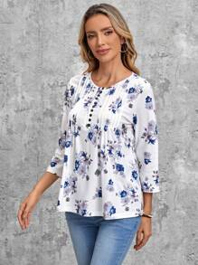 EMERY ROSE Floral Print Button Front Plicated Tee - Blue and White - View 5