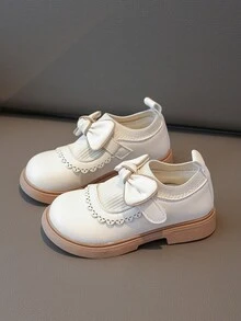 大人小孩皆可穿的公主風格平底鞋,配上蝴蝶結裝飾,適合小女孩穿著 - 米色 - 查看 1