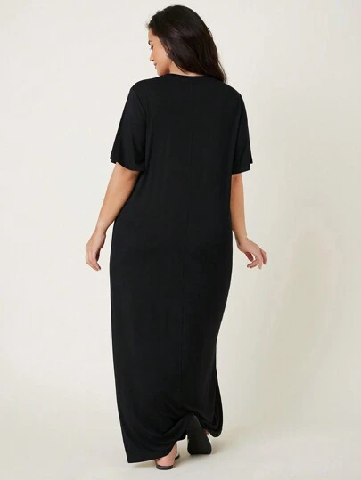 SHEIN BASICS Đầm Plus Size màu trơn Giải trí