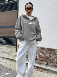 DAZY 山与字母刺绣落肩四分之一拉链羊毛连帽衫（不含 T 恤），秋季女装运动衫