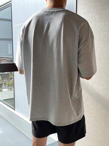 DAZY Men Cartoon Graphic Drop Shoulder Tee