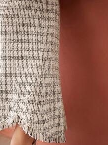 MOTF PREMIUM 粗花呢毛邊洋裝 - 黑與白 - 查看 3