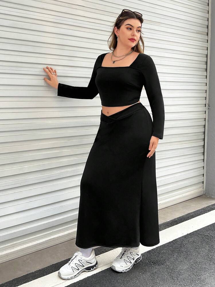 Plus Square Neck Crop Tee & Skirt