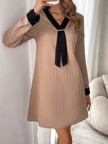 SHEIN Frenchy 拼接邊V領洋裝 - 杏色 - 查看 4