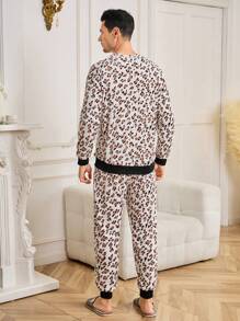 Mens Flannelette Animal Print Pajama Set Round Neck Regular Sleeve Loungewear With Pockets - Multicolor - View 2