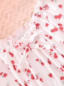 SHEIN Cô gái Tween In hoa Ditsy Ống tay áo Lá sen tỉa Nút phía trước Áo phông Crop - Đỏ - Xem 5