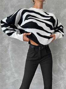 SHEIN Cottnline Plus Size Loose Pattern Print Drop Shoulder Sweater Pullover - White - View 3