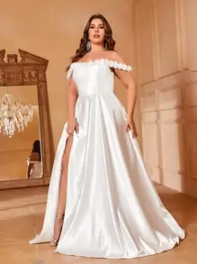 Plus Off Shoulder Split Thigh Wedding Dress - White - View 3