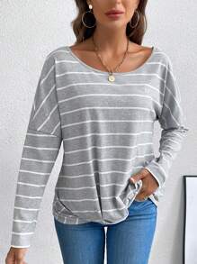 SHEIN LUNE 條紋印花扭結下擺T恤 - 彩色 - 查看 5