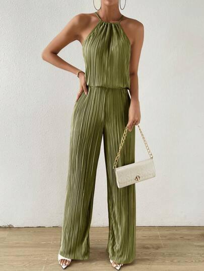 SHEIN LUNE Solid Plisse Halter Top & Wide Le Pants