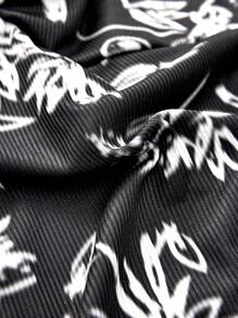 BizChic Floral Print Sweetheart Neck Tee - Black - View 8