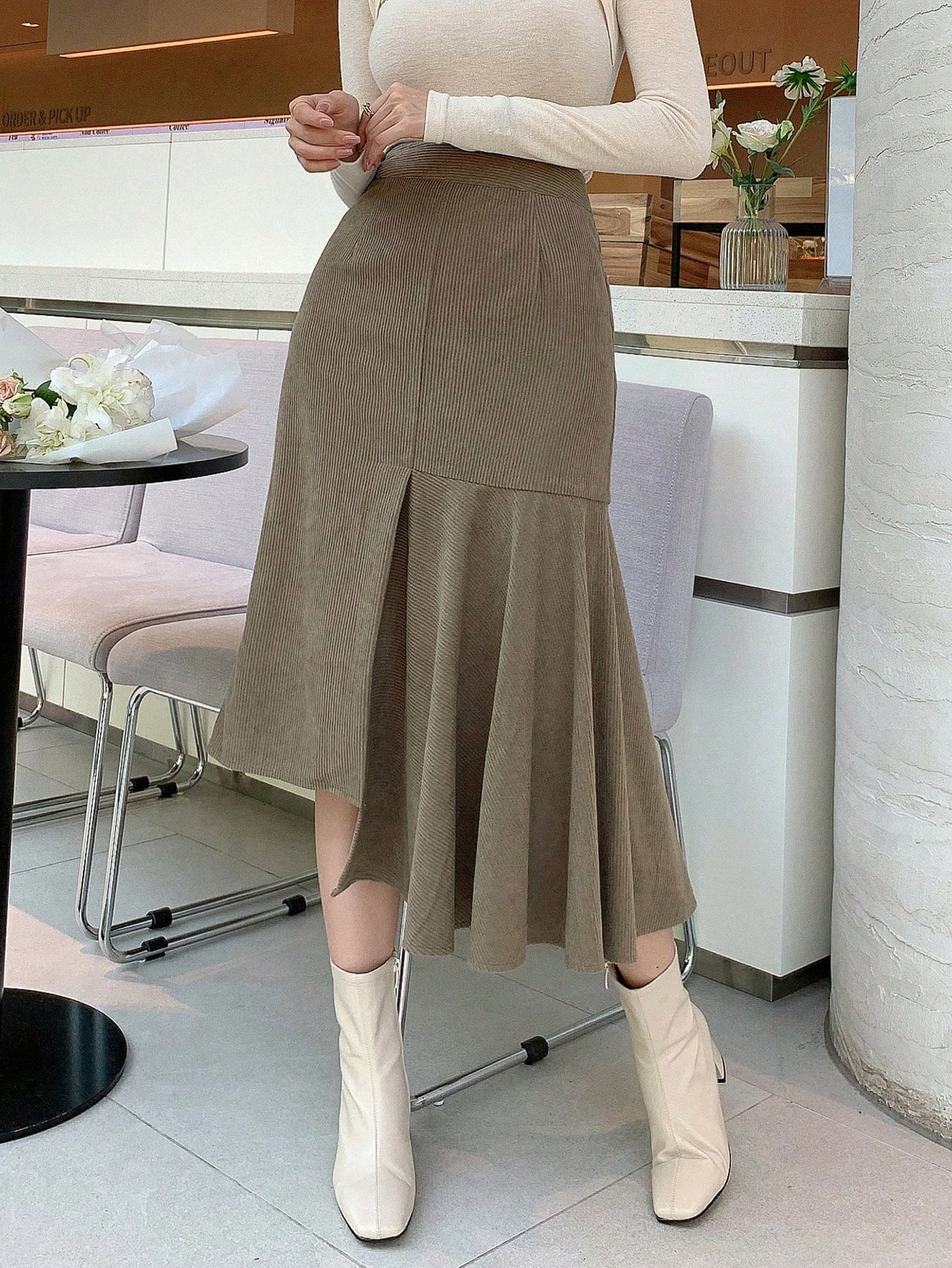 DAZY تنورة ذات خصر عالي وذيل مكشكش غير متماثل للخريف والشتاء