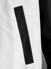 Manfinity VCAY 超大码男式字母图案条纹插肩袖运动夹克，适合秋冬 - 黑與白 - 查看 3